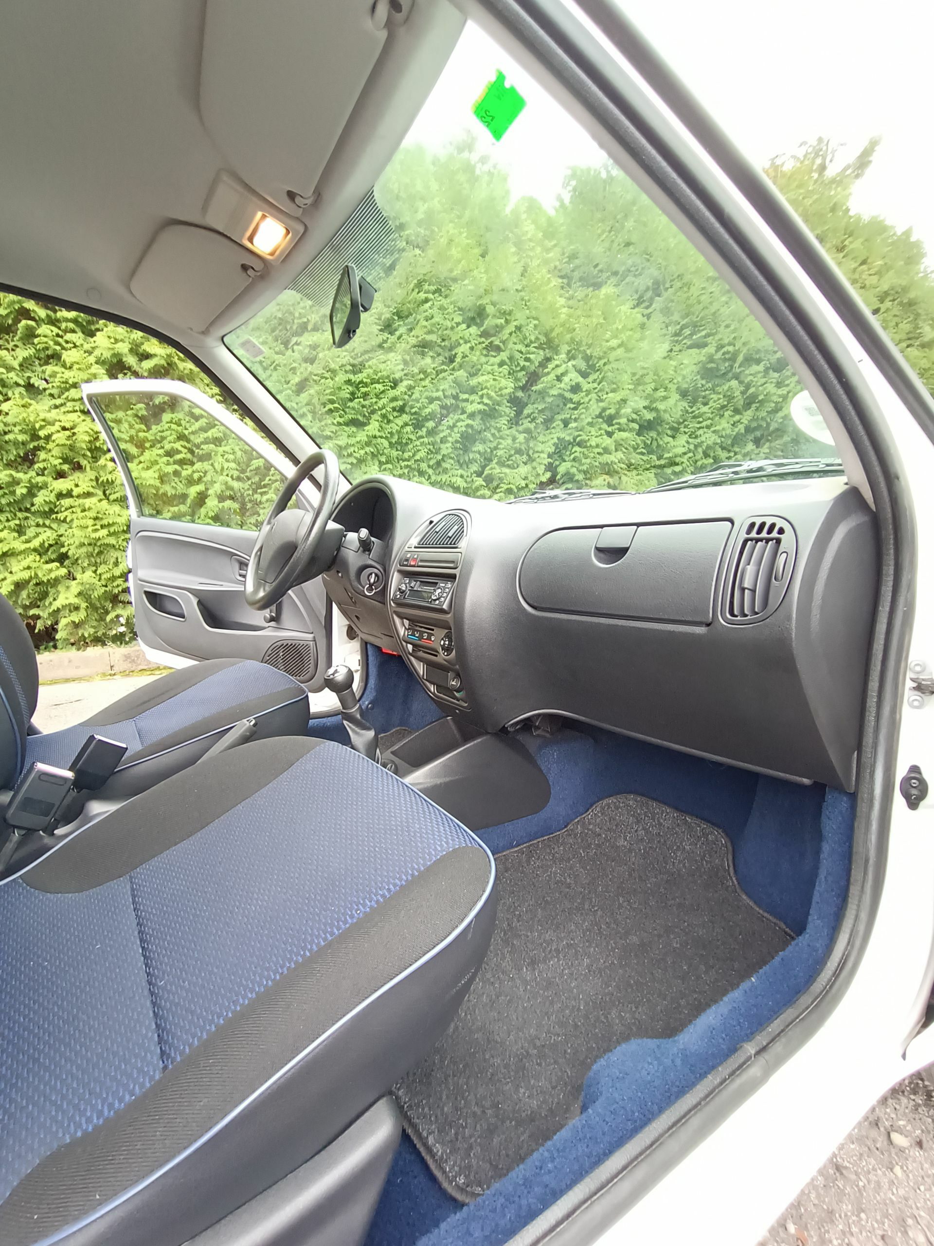 Citroen Saxo Basico 66