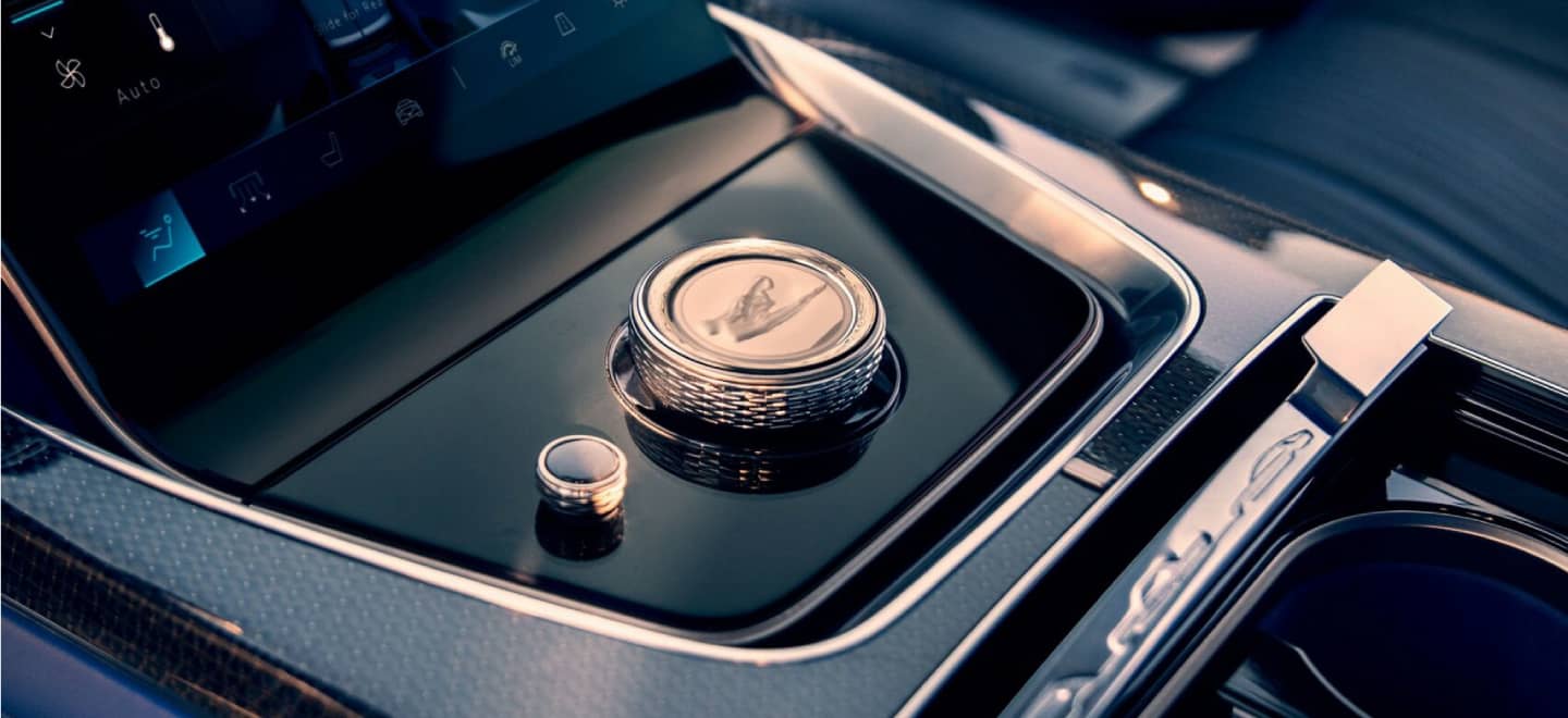 Diosa Cadillac Celestiq 00