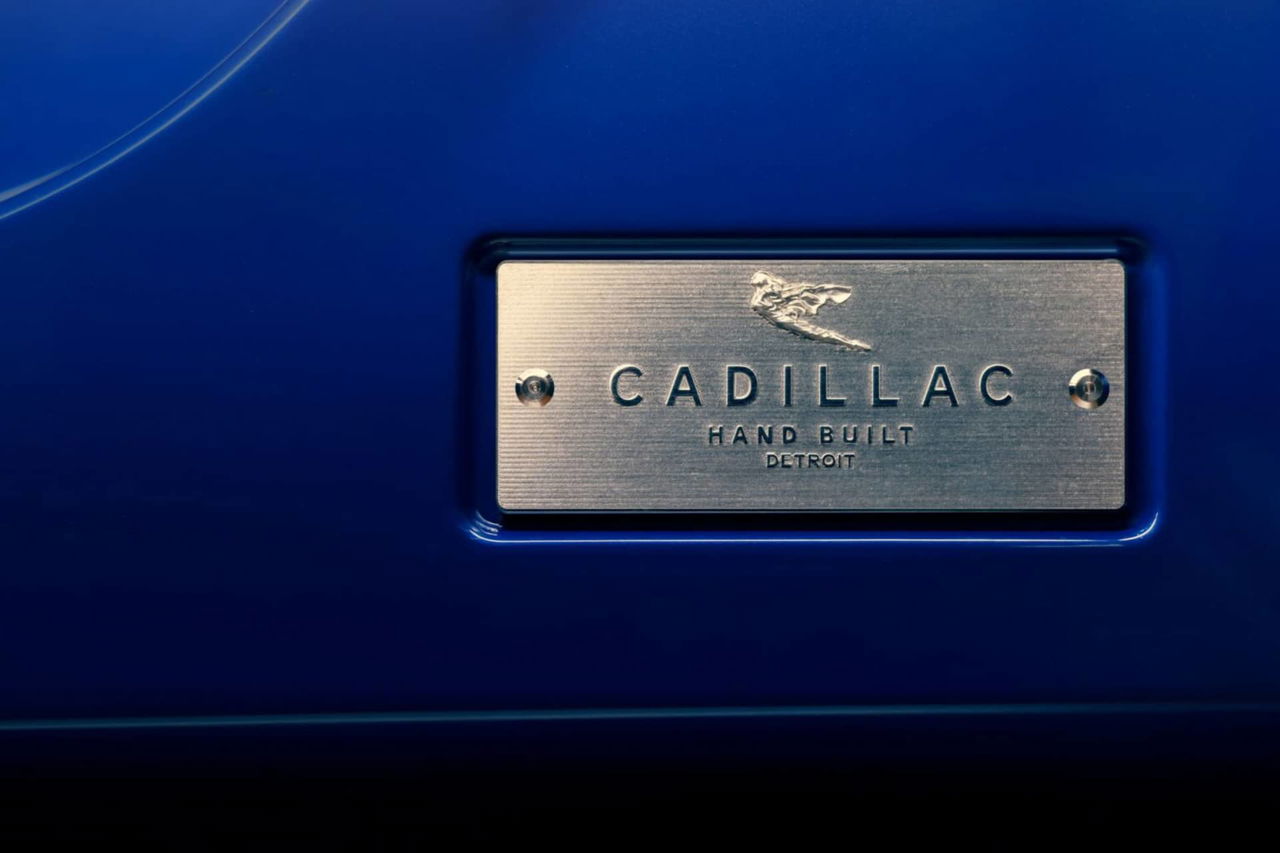 Diosa Cadillac Celestiq 03