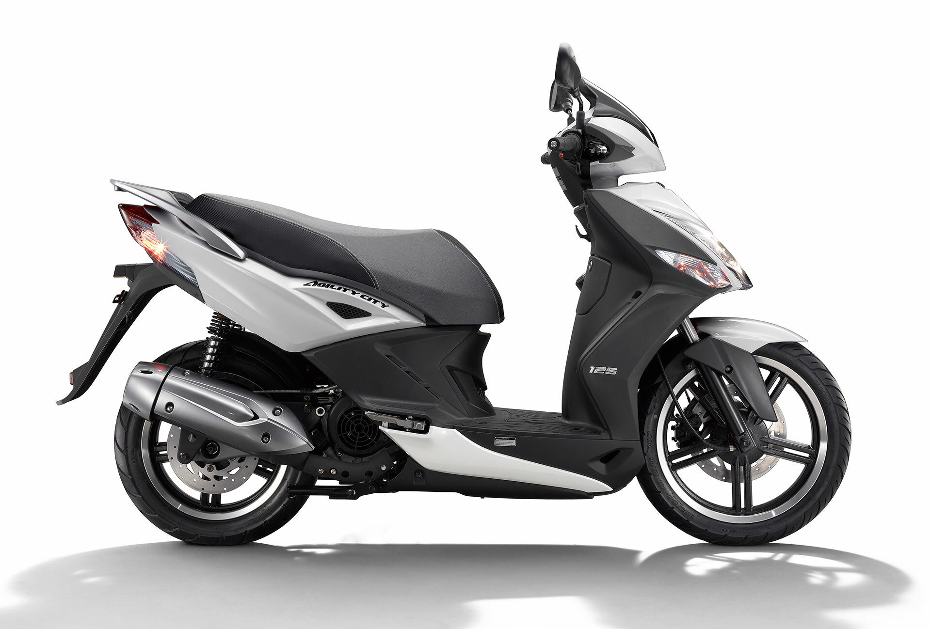Kymco Agility 125 Blanca 01