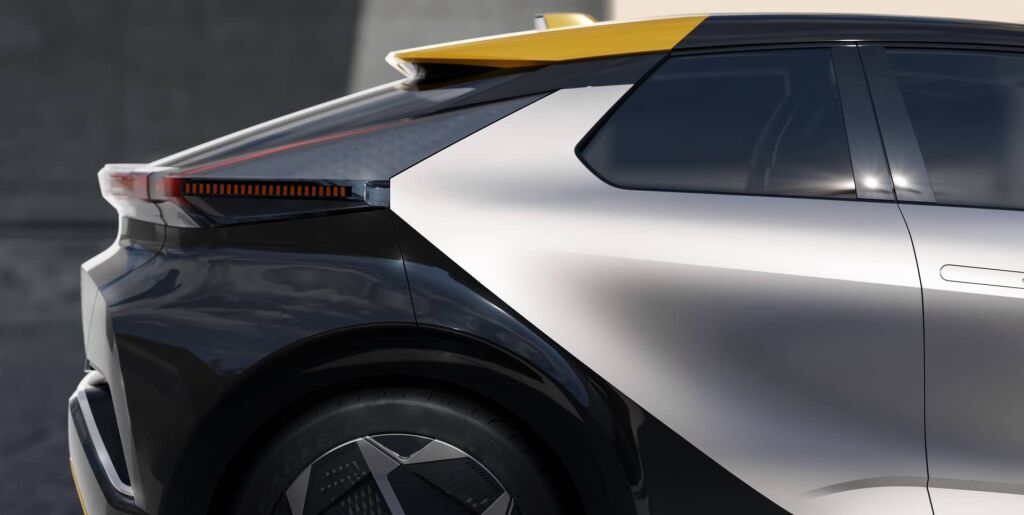 toyota-c-hr-prologue-2023-06-638dbfe8a0108-1024x515.jpg