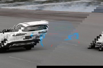 Toyota Corolla Cross H2 04