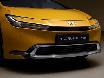 Toyota Prius Phev 2023 10