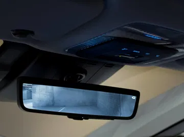 Toyota Prius Phev 2023 33
