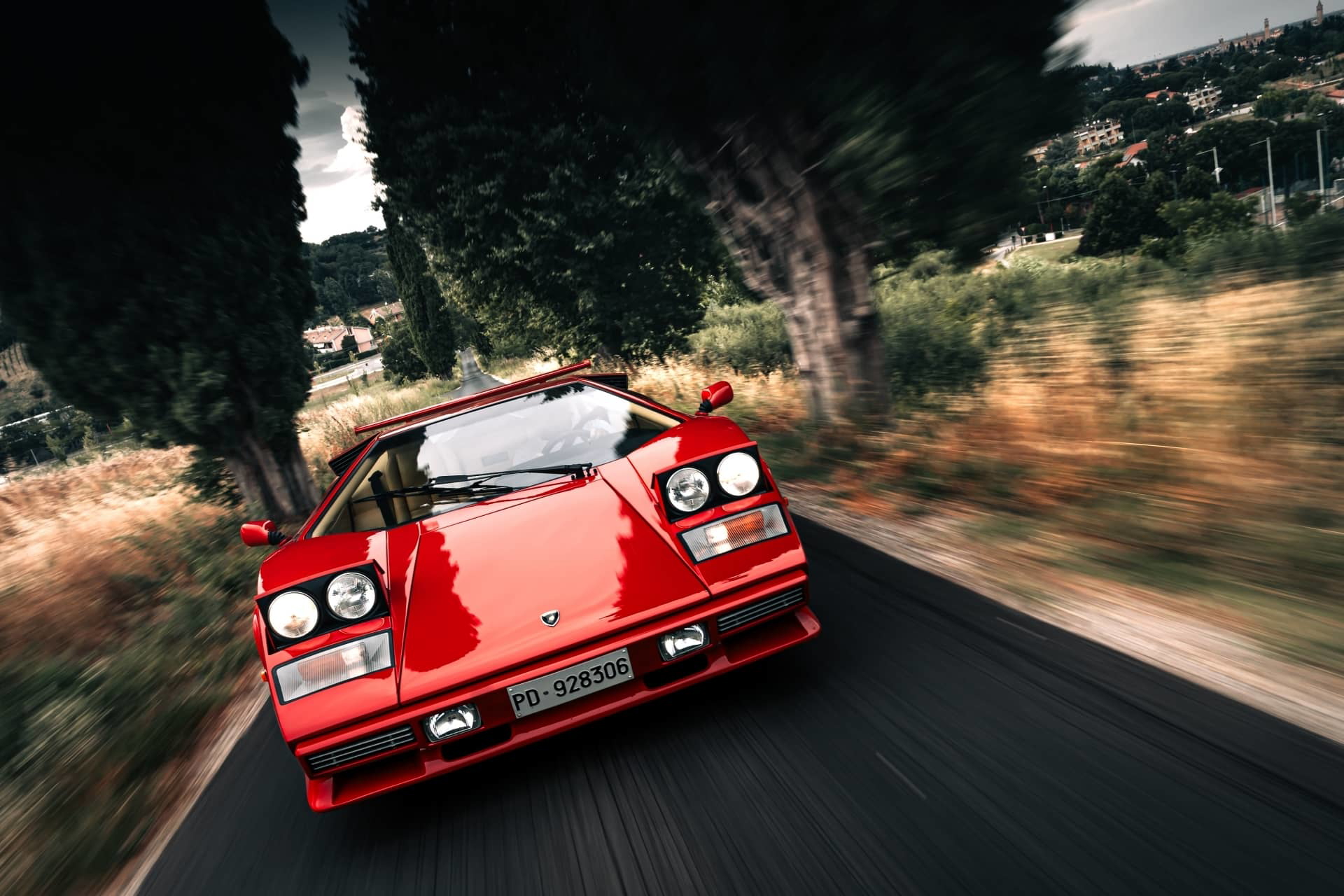 Lamborghini Evolucion Modelos V12 30