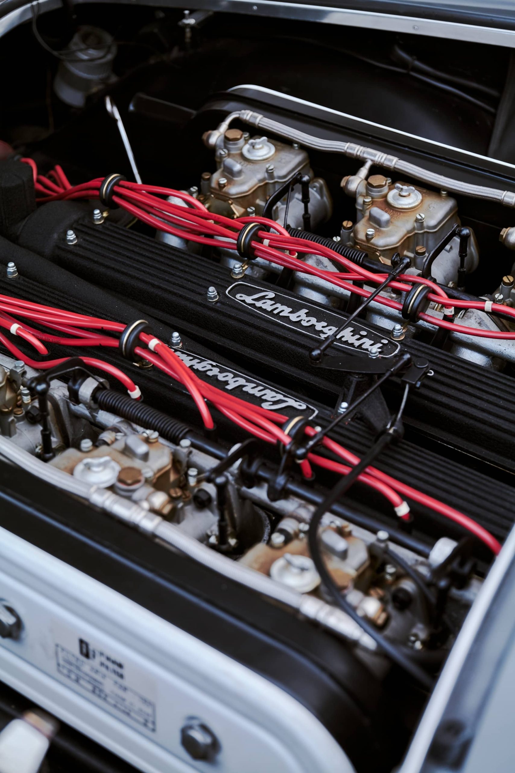 Lamborghini Evolucion Modelos V12 75