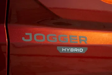 Dacia Jogger Hybrid 2023 103