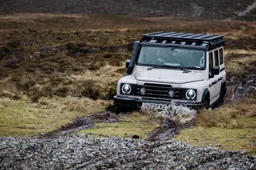 Ineos Grenadier Detalles 36