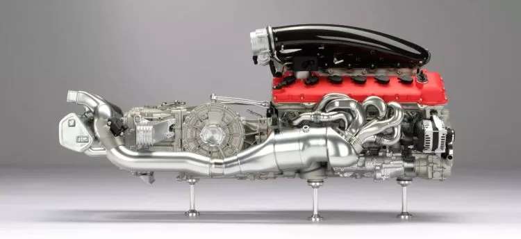 Motor Ferrari Daytona Sp3 00