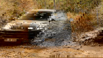 Porsche Cayenne 2023 02