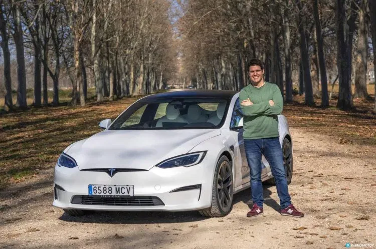 Prueba Tesla Model S Plaid David Clavero 