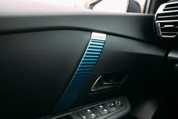 Vista de la instrumentación digital del Citroën C4 X.