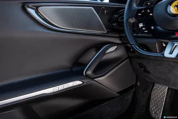 Vista cercana del acabado y los materiales del interior.