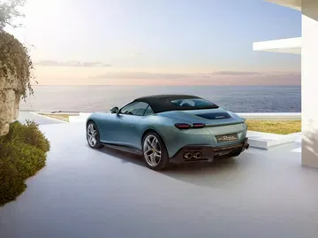 Ferrari Roma Spider 08