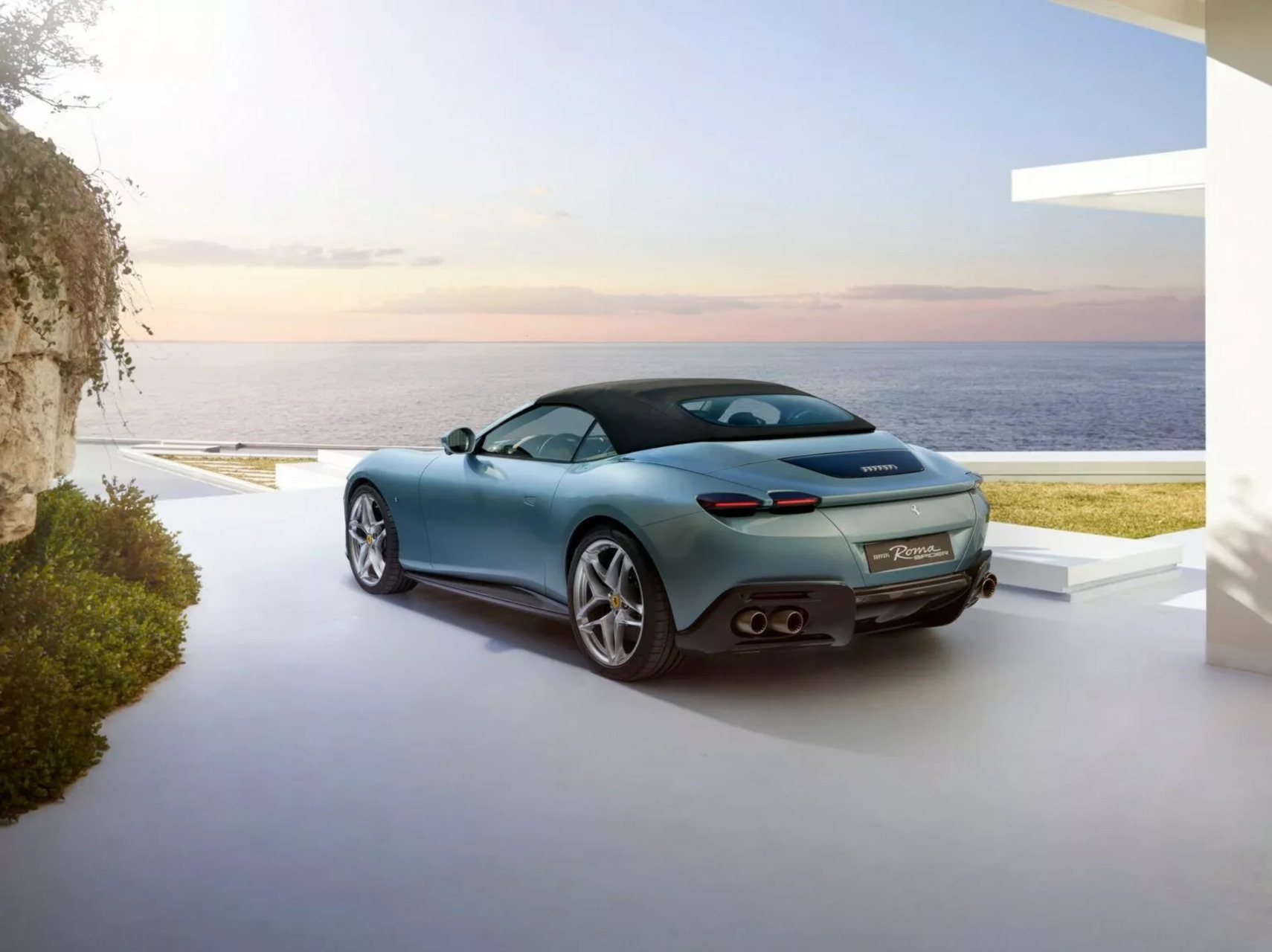 Ferrari Roma Spider 08