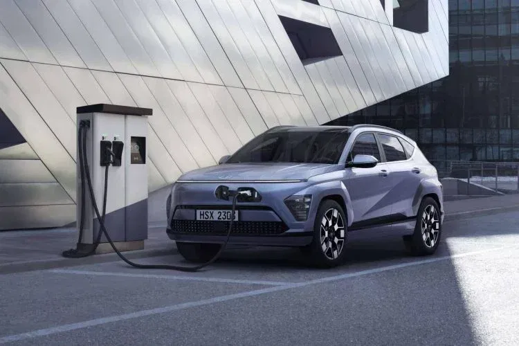 Hyundai Kona 2023  05