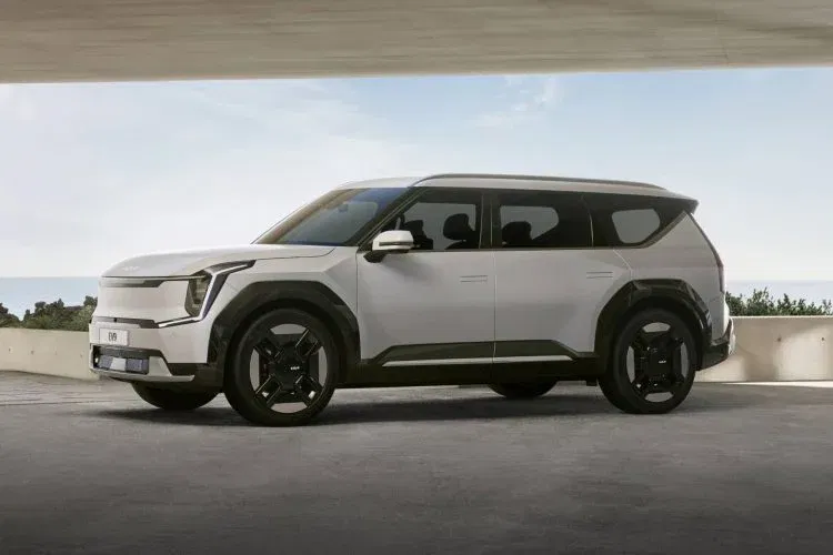 Kia Ev9  16