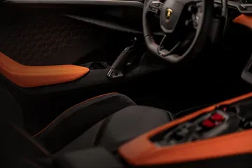 Lamborghini Revuelto 2023 19