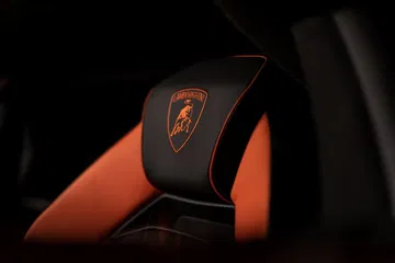 Lamborghini Revuelto 2023 24