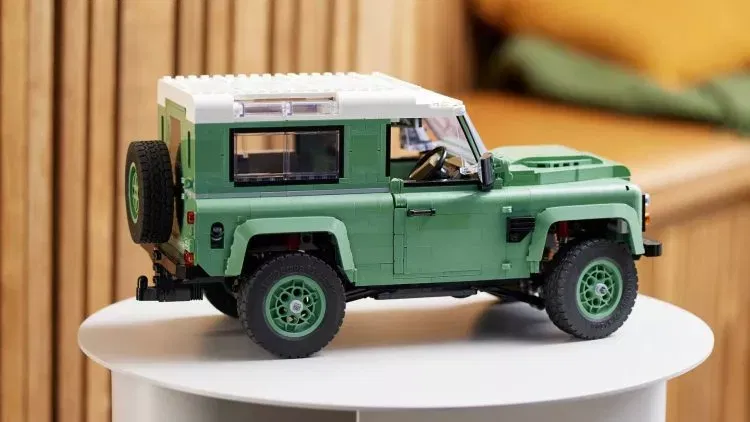 Land Rover Defender 90 Clasico Lego 02 Land Rover Defender 90 Clasico Lego 02