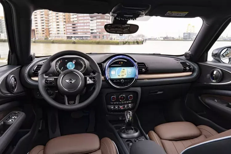 Mini Clubman Final Edition  09