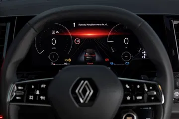 Renault Espace 2023 32