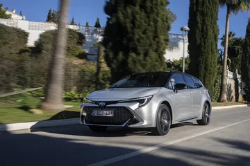Toma De Contacto Toyota Corolla 2023 22