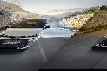 Toma De Contacto Toyota Corolla 2023 50