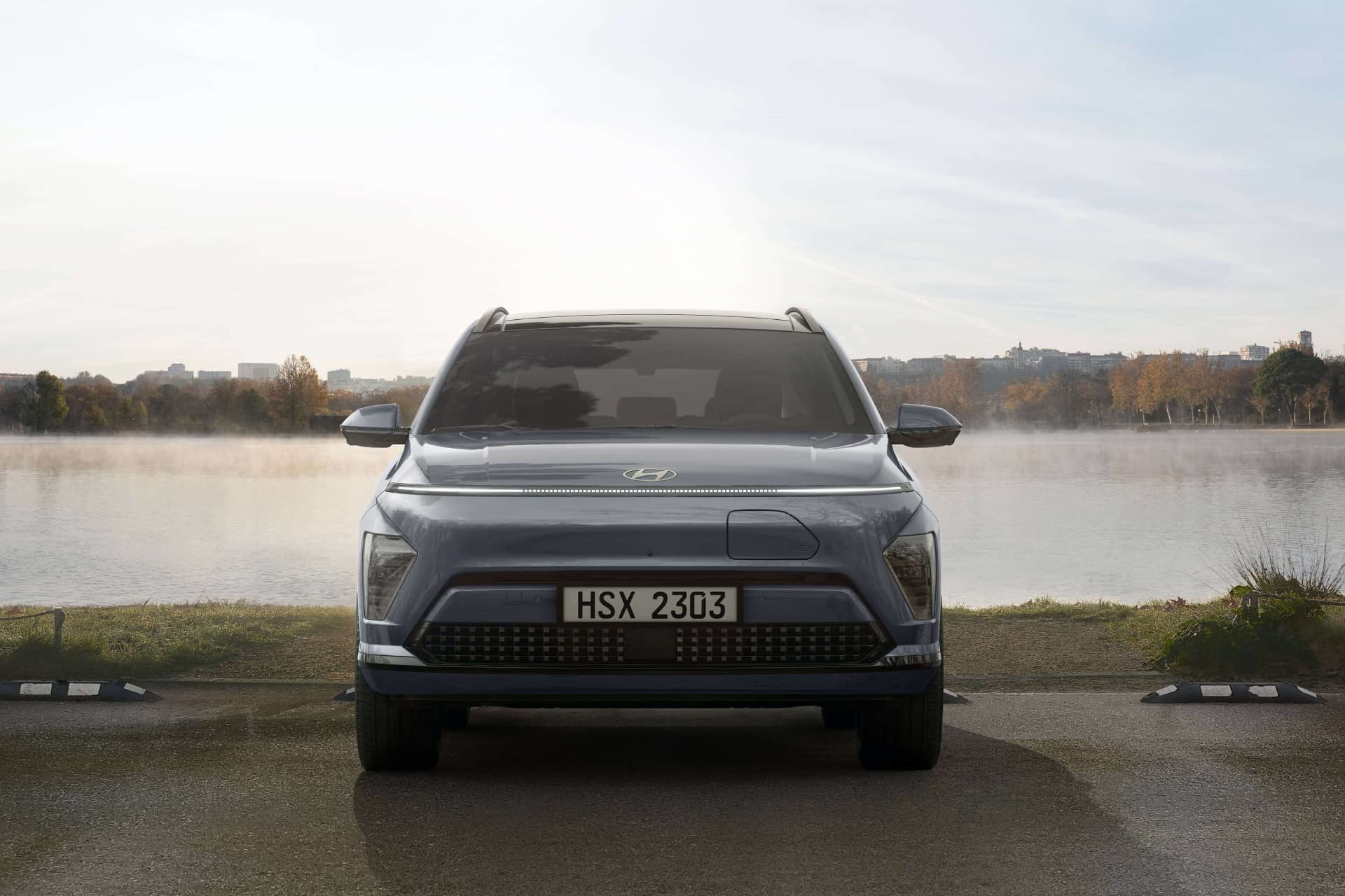 Vista frontal del Hyundai Kona destacando su diseño moderno