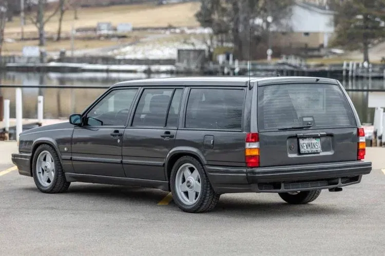 Volvo 740 Turbo Wagon Paul Newman  03
