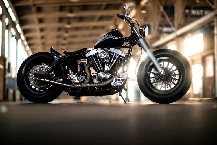 Harley Davidson De Perfil