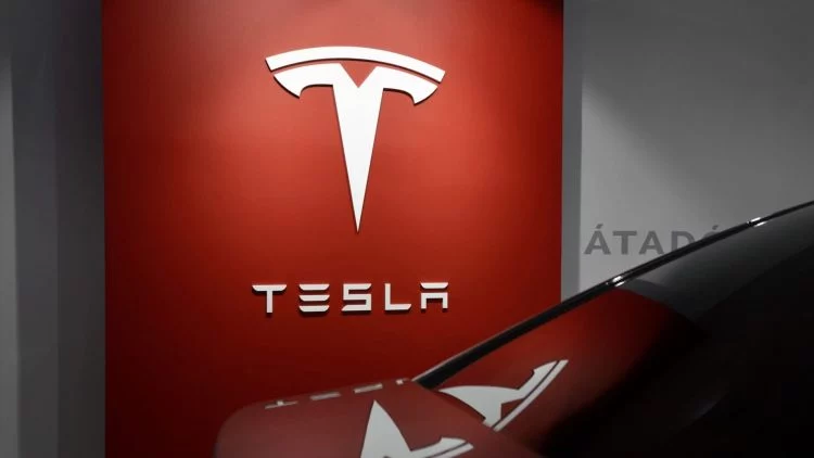 Marca Tesla 2