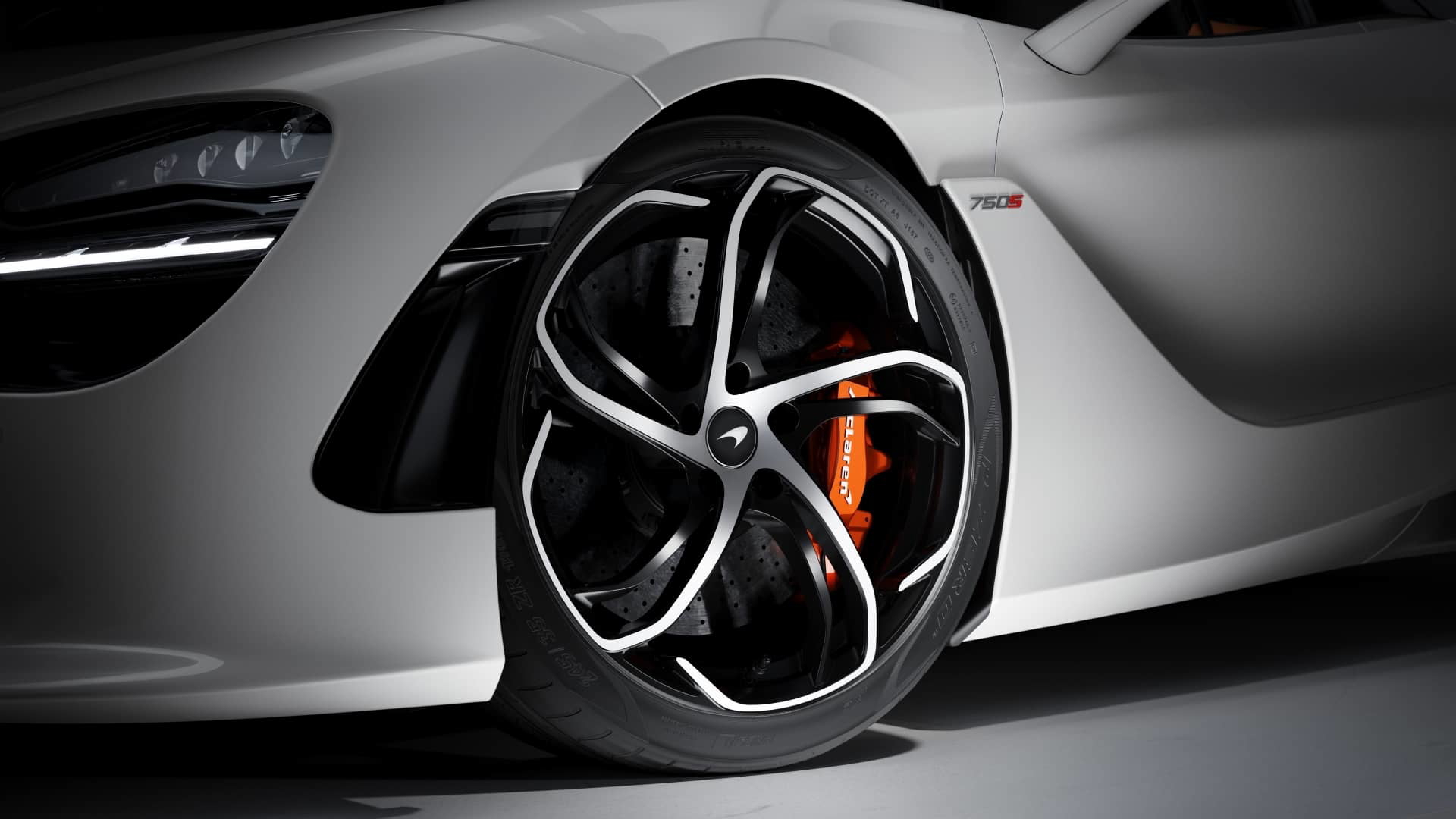 Mclare 750s 2023 39