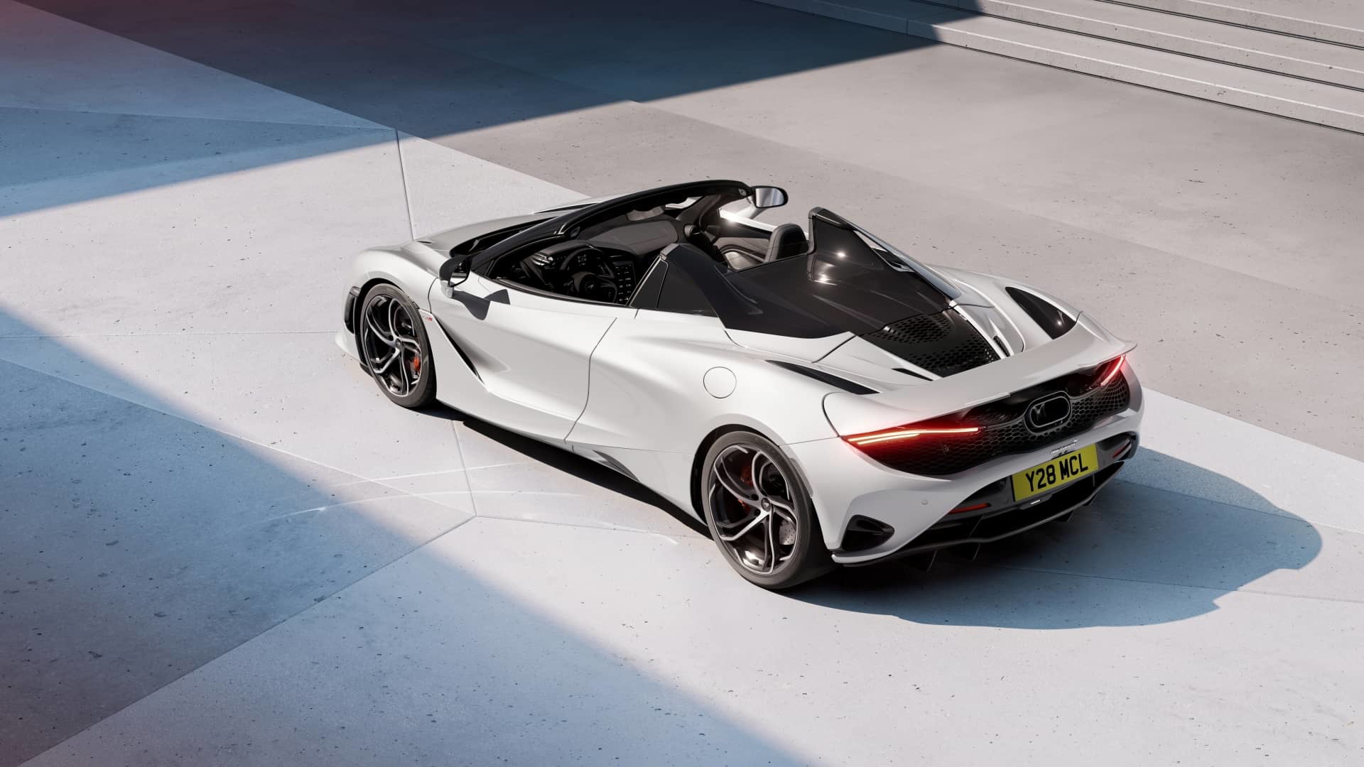 Mclare 750s 2023 42