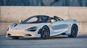 Mclare 750s 2023 54