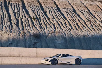 Mclare 750s 2023 55