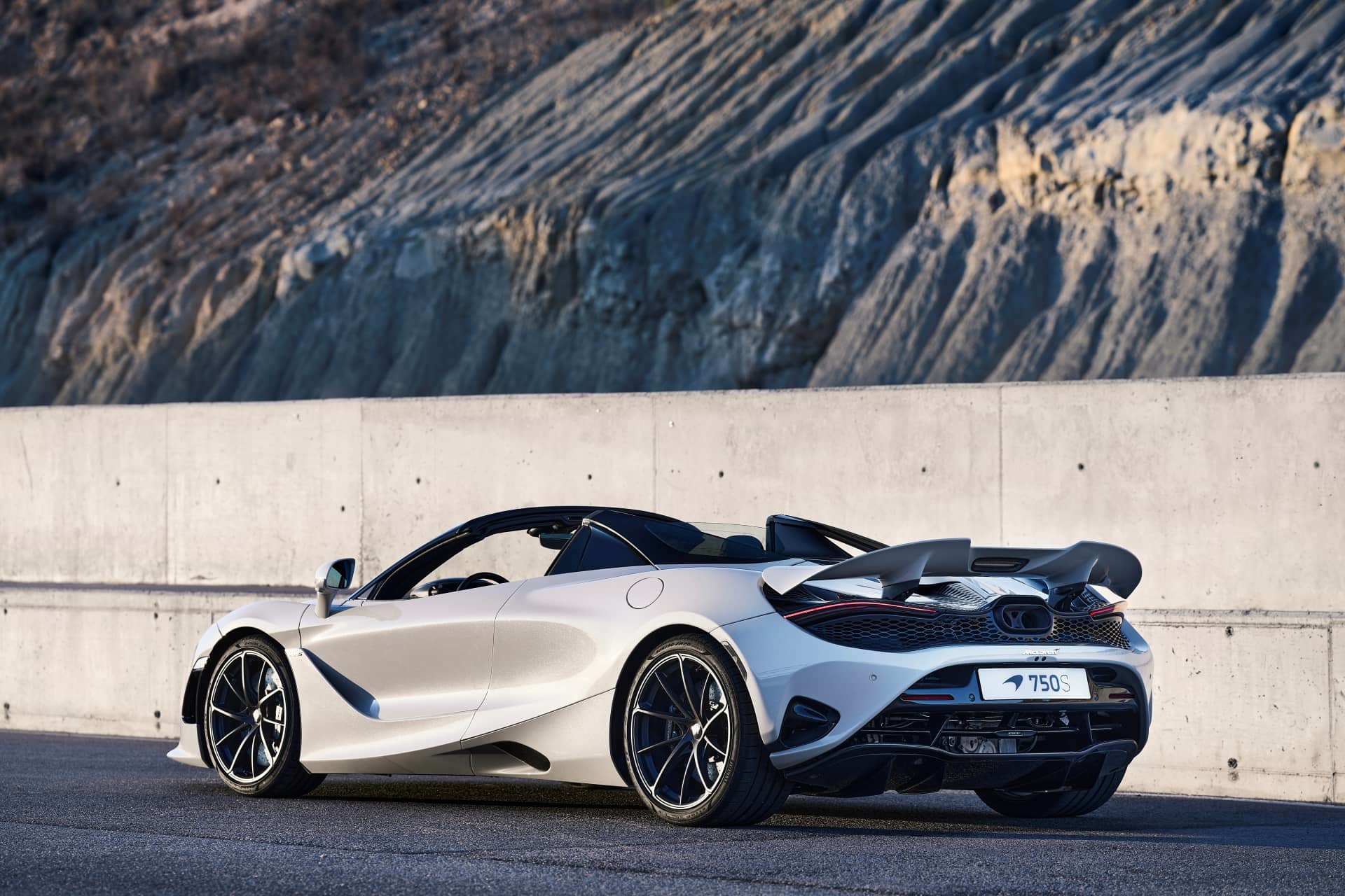 Mclare 750s 2023 56