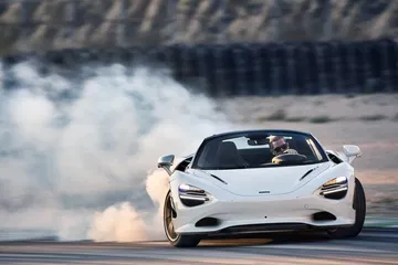 Mclare 750s 2023 57