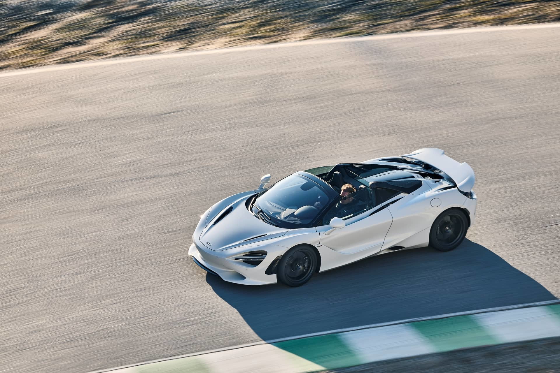 Mclare 750s 2023 64