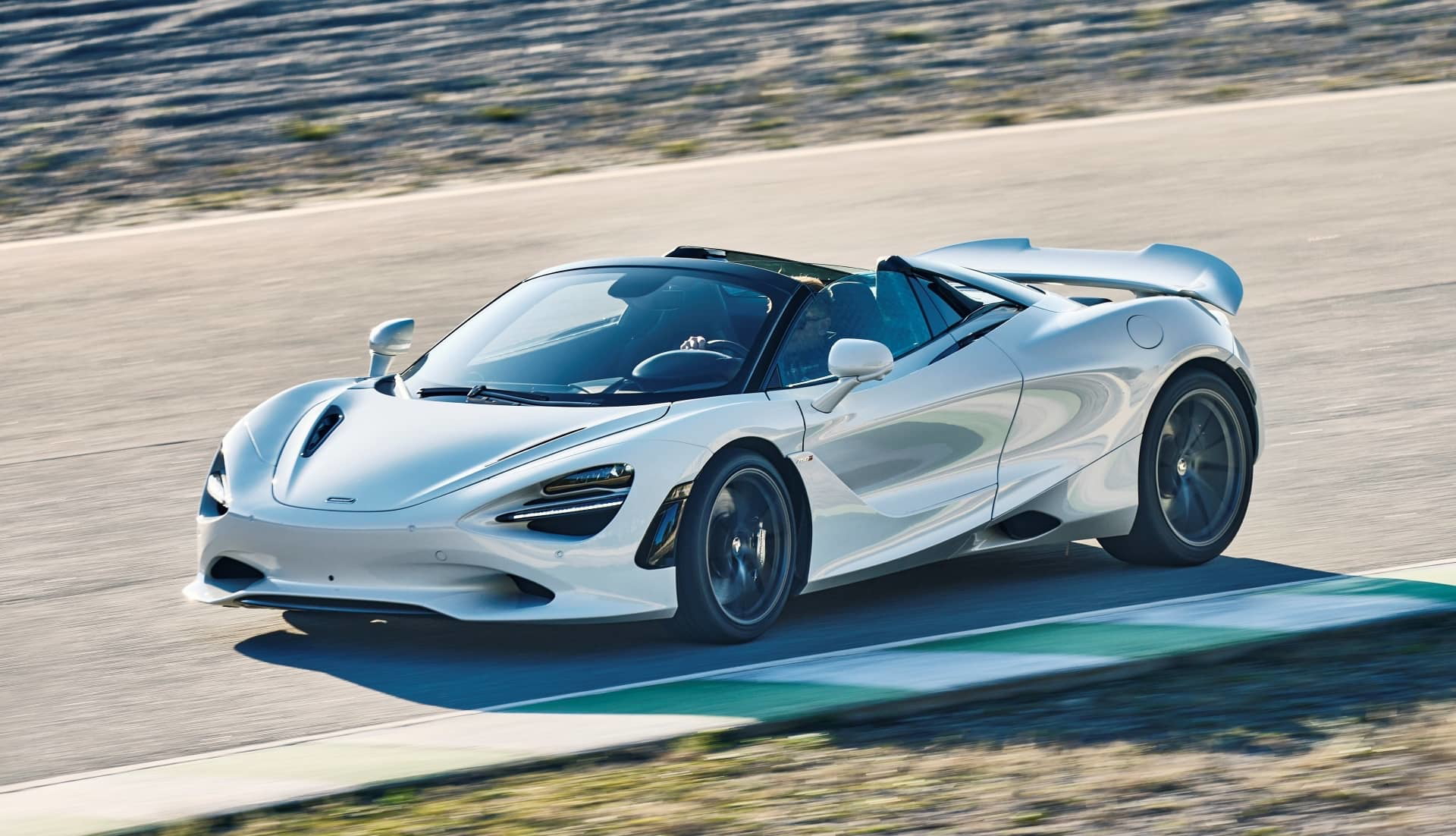 Mclare 750s 2023 66