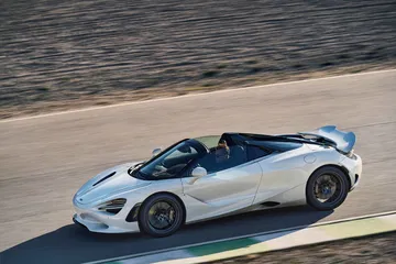 Mclare 750s 2023 68