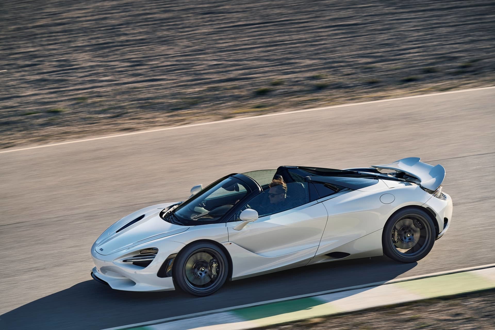 Mclare 750s 2023 68