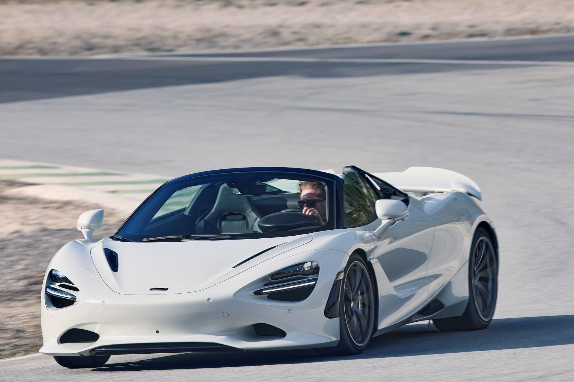 Mclare 750s 2023 72