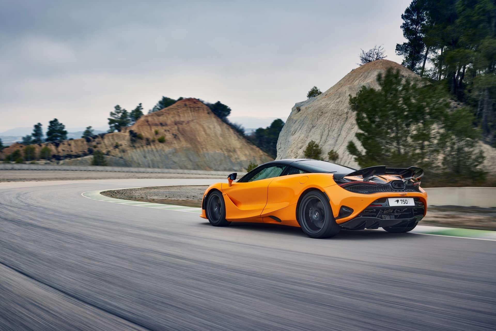 Mclare 750s 2023 76