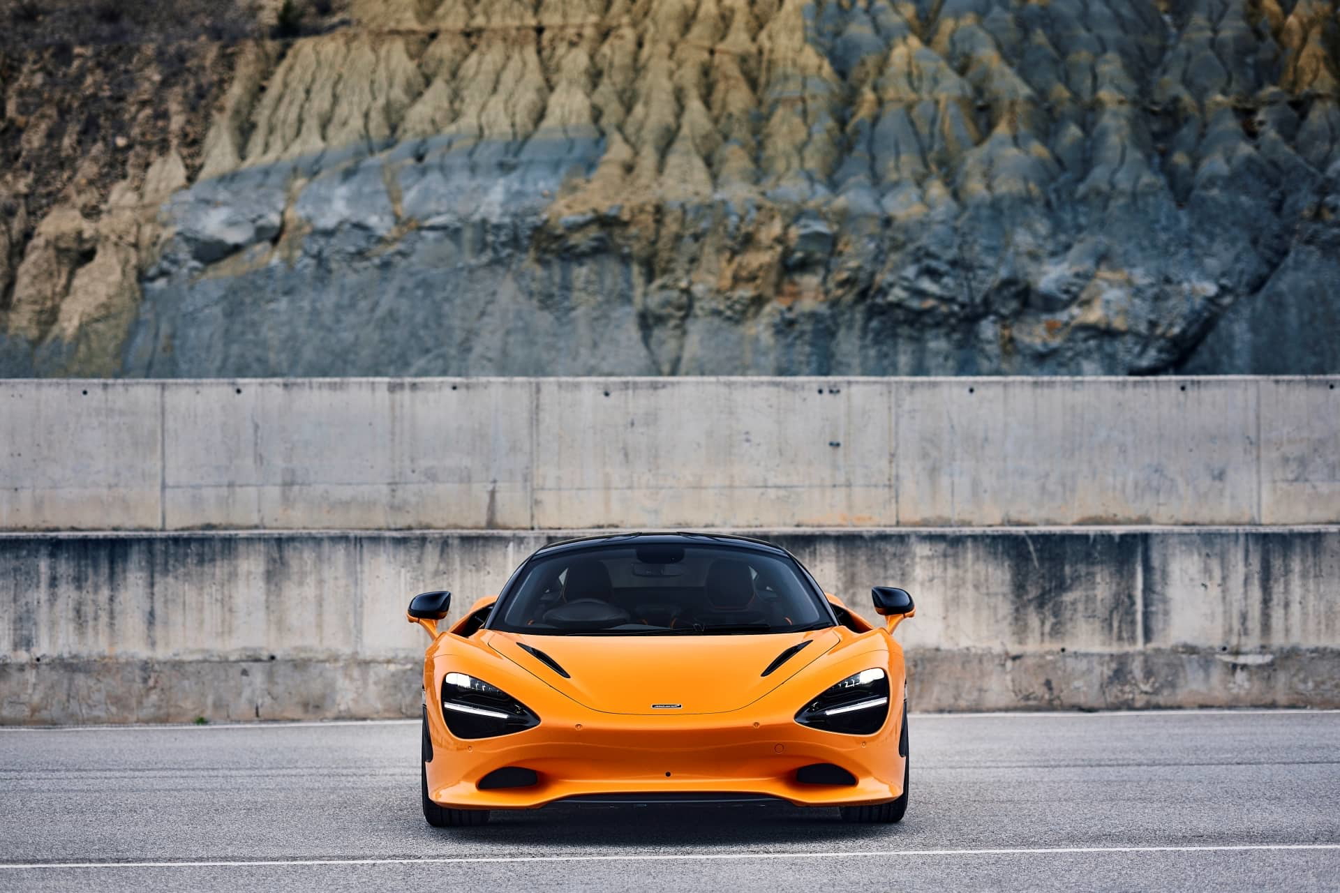 Mclare 750s 2023 84