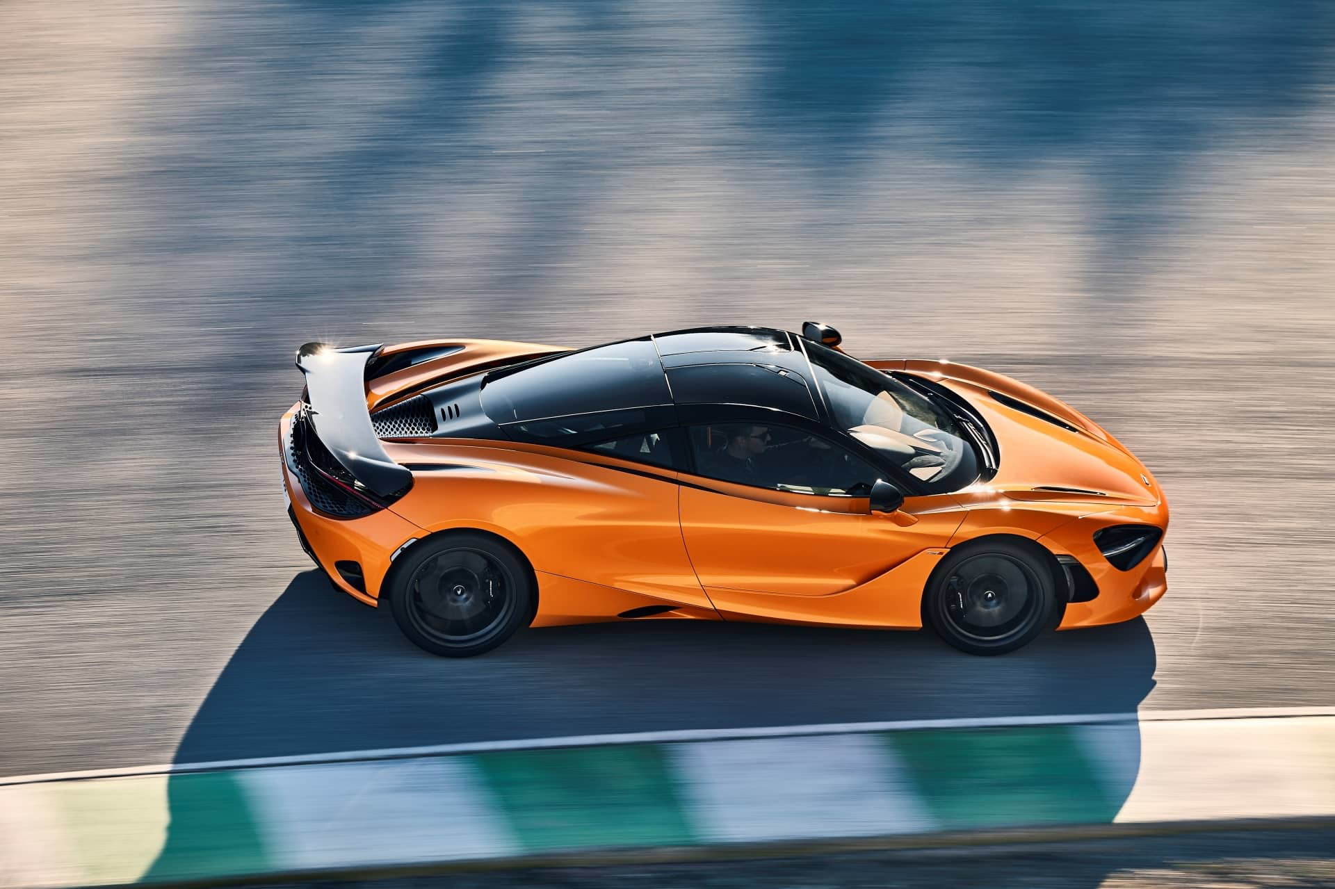 Mclare 750s 2023 87