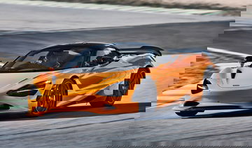 Mclare 750s 2023 89