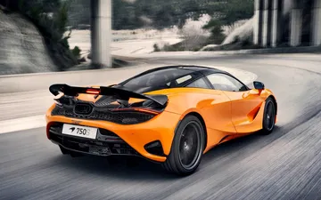 Mclare 750s 2023 94