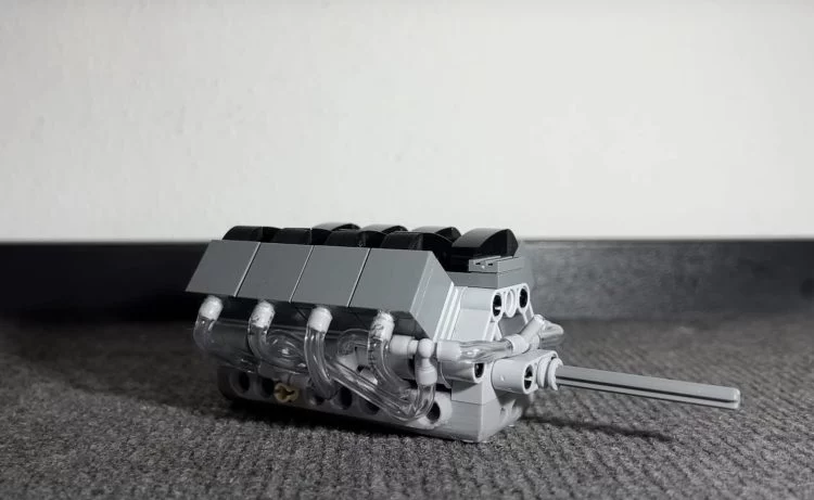 Motor V8 Mas Pequeno Mundo Lego Video 2