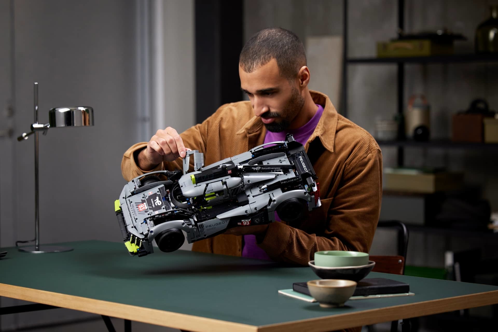 Peugeot 9x8 Le Mans Lego Technic 2023 02